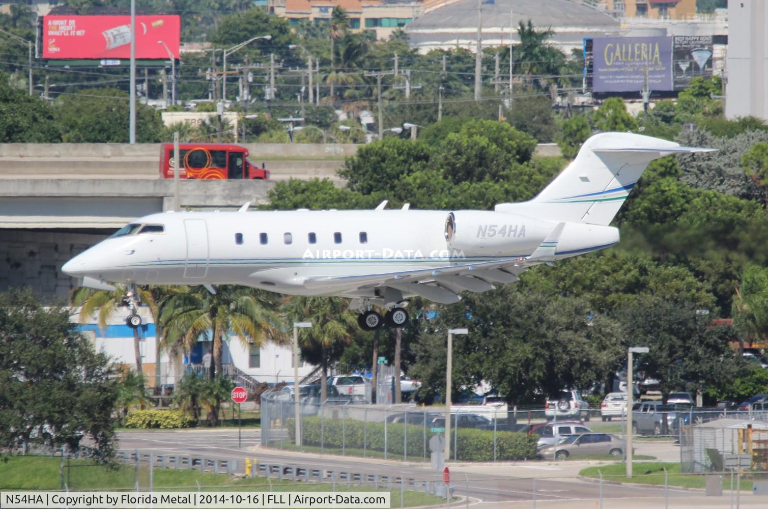 N54HA, 2005 Bombardier Challenger 300 (BD-100-1A10) C/N 20076, Challenger 300