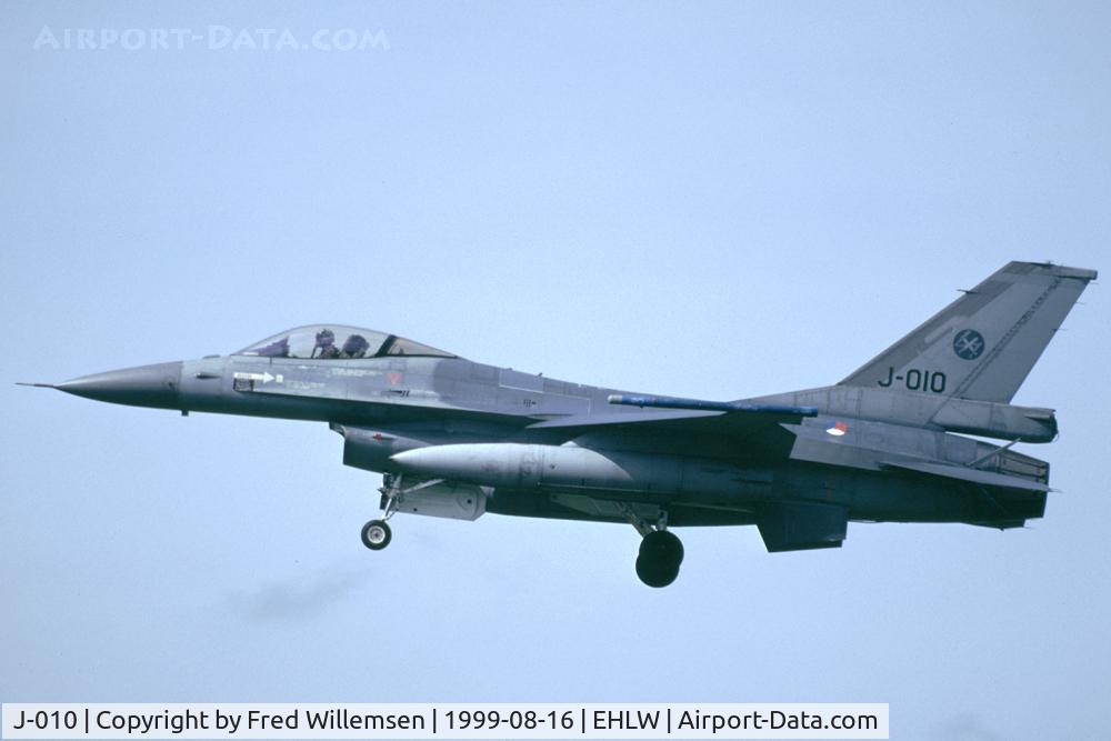 J-010, Fokker F-16A Fighting Falcon C/N 6D-166, F-16AM of 311sq