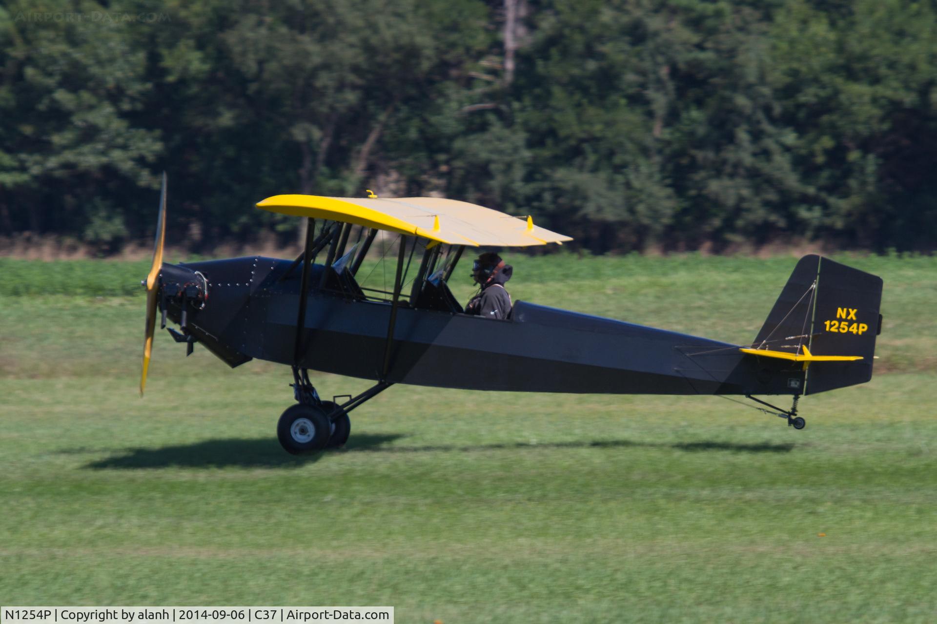 N1254P, 2014 Pietenpol Air Camper C/N 1001, Landing at Brodhead