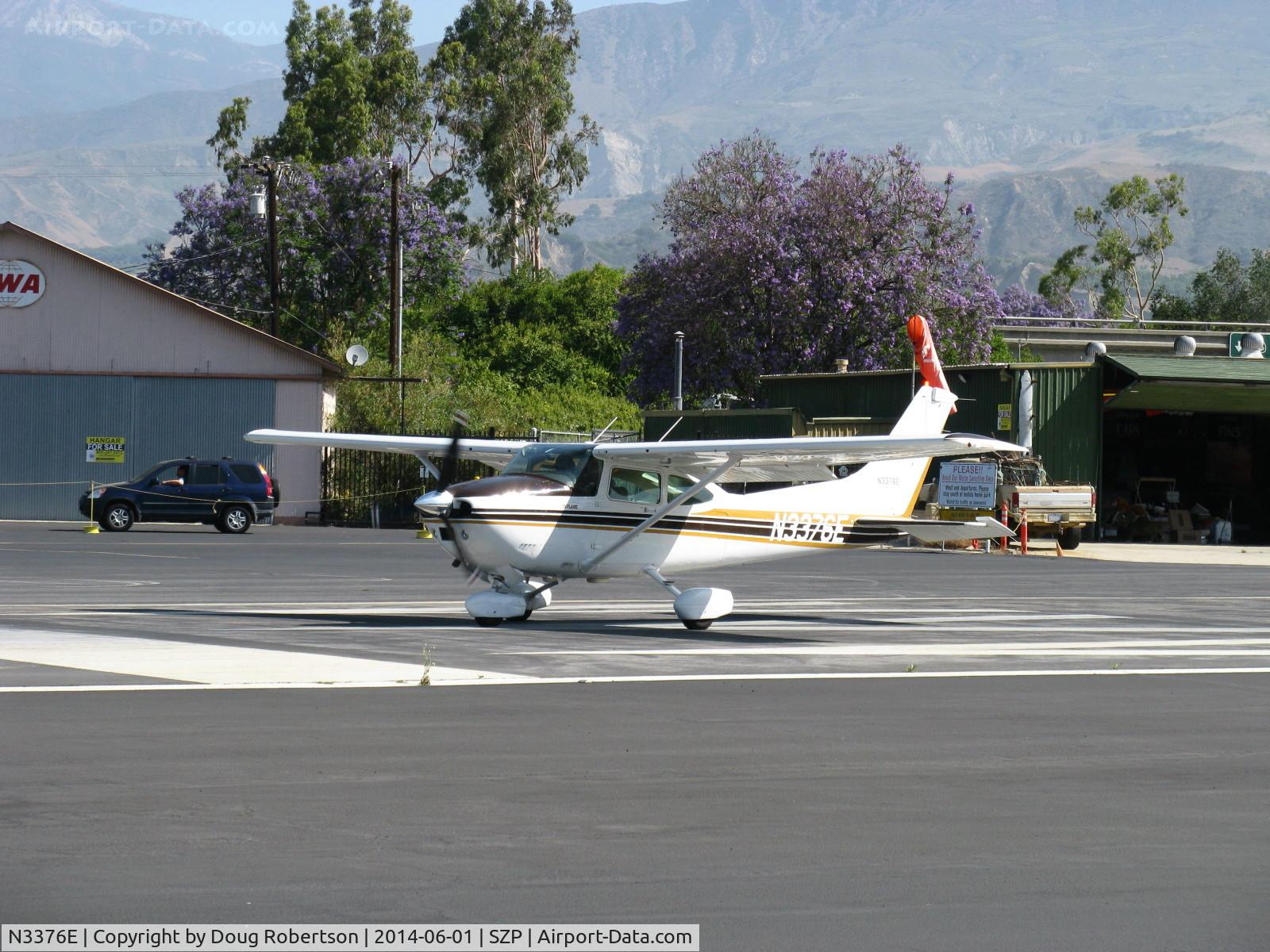 N3376E, 1982 Cessna 182R Skylane C/N 18268243, 1982 Cessna 182R SKYLANE, Continental O-470-U 230 Hp, takeoff roll Rwy 22