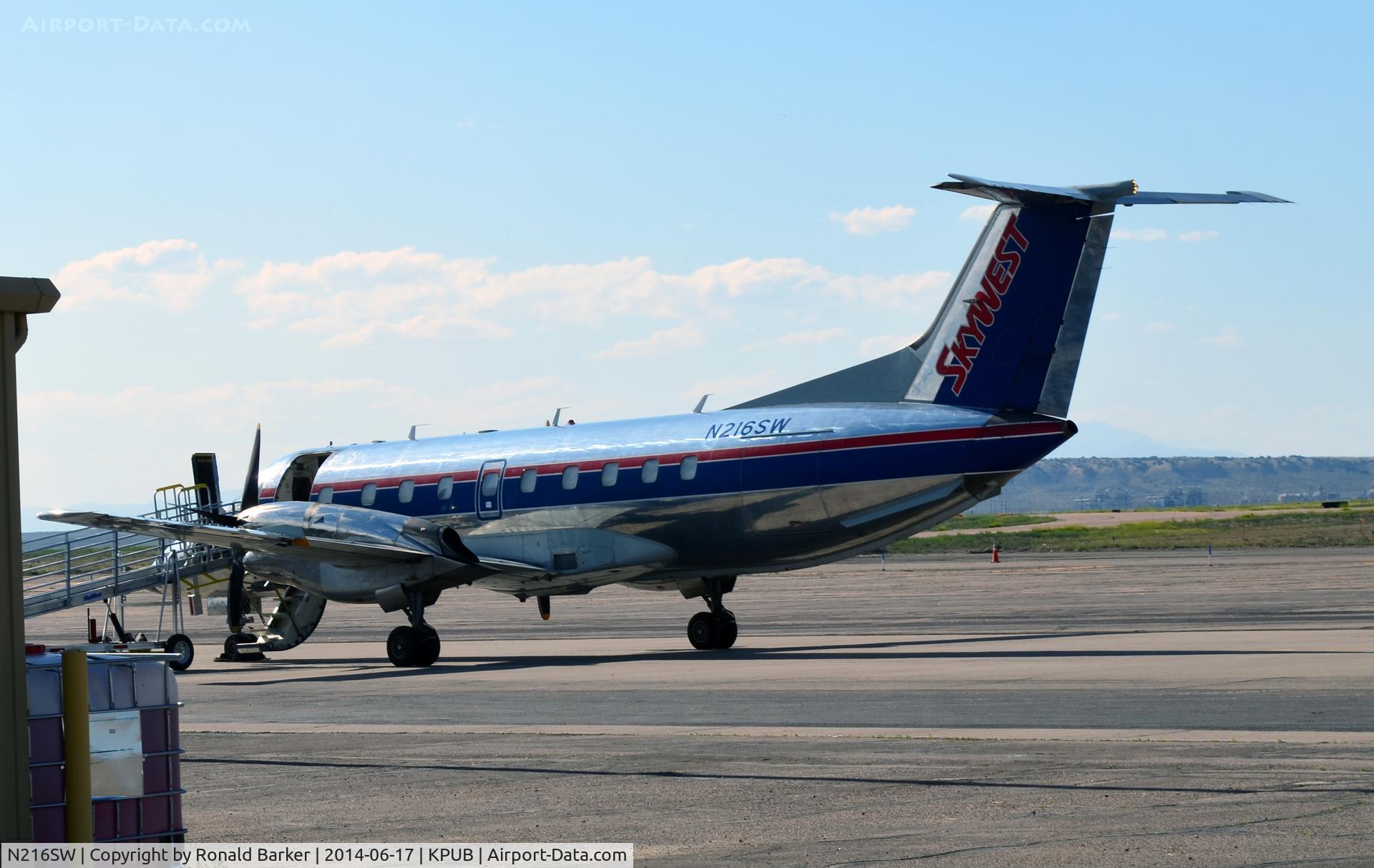 N216SW, 1993 Embraer EMB-120 Brasilia C/N 120.285, Pueblo