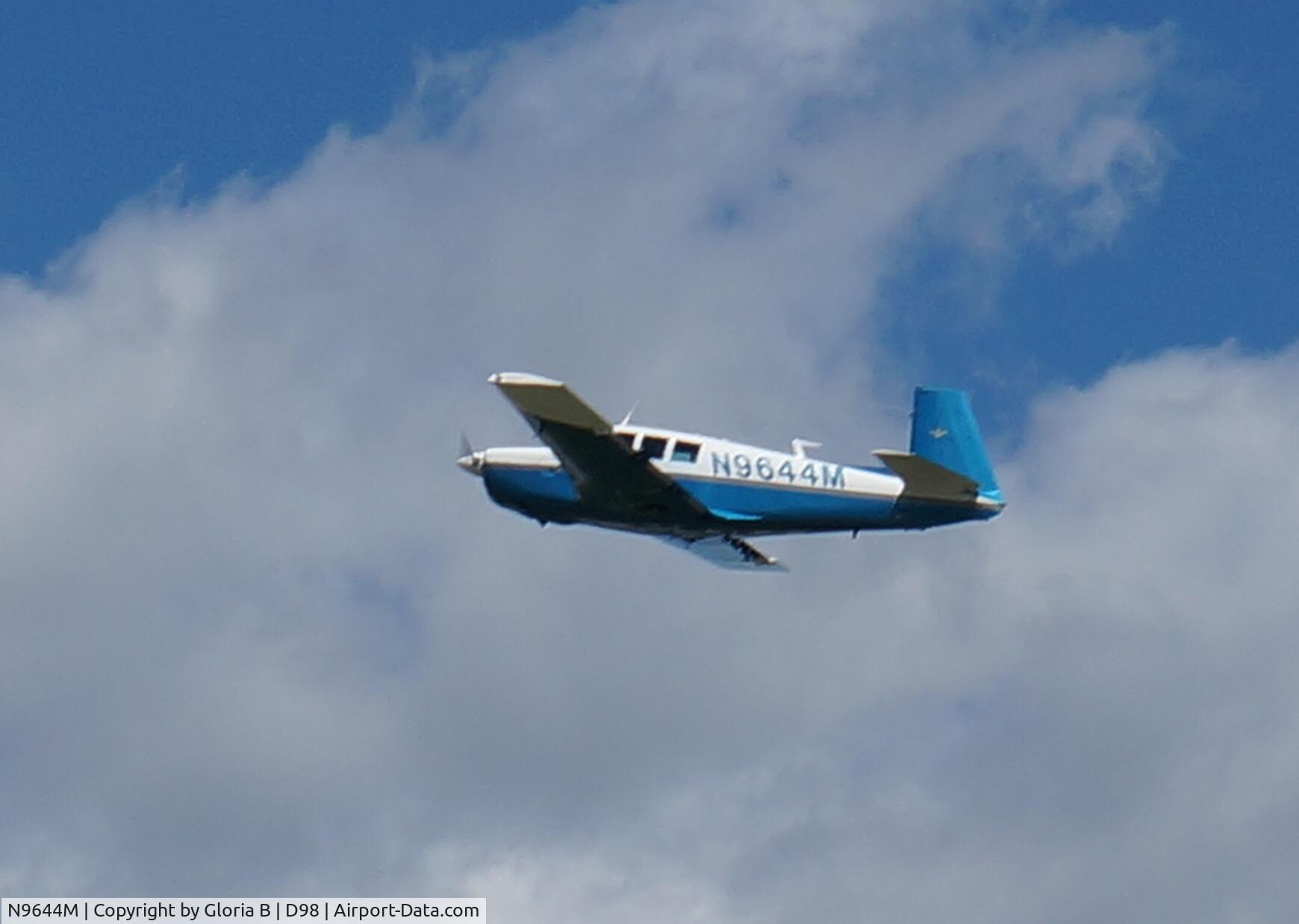 N9644M, 1966 Mooney M20F Executive C/N 670221, Departing D98
