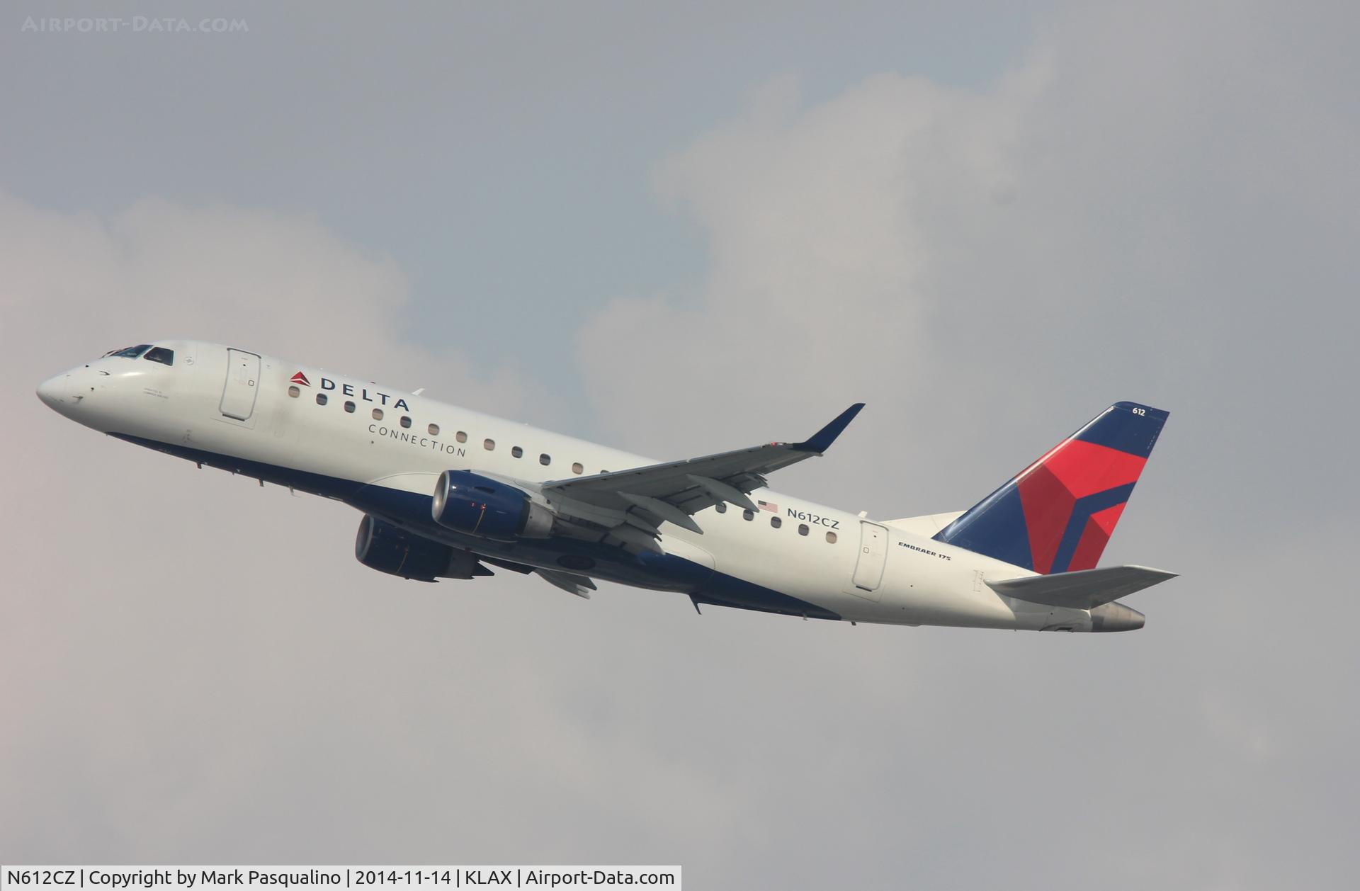 N612CZ, 2007 Embraer 175LR (ERJ-170-200LR) C/N 17000201, ERJ 170-200 LR