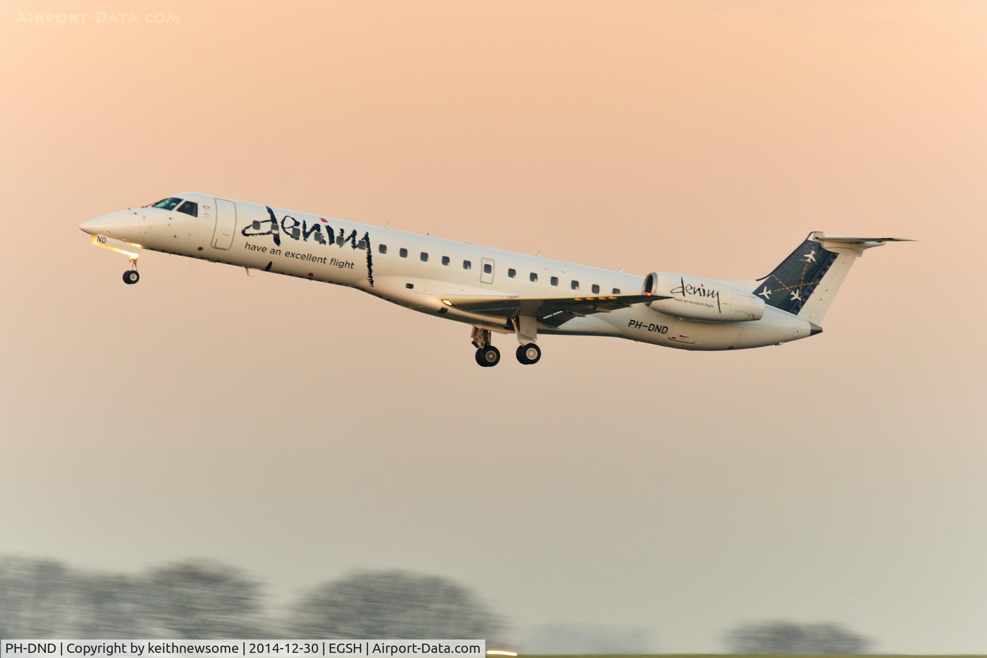 PH-DND, 2001 Embraer EMB-145MP (ERJ-145MP) C/N 145406, Evening Departure.