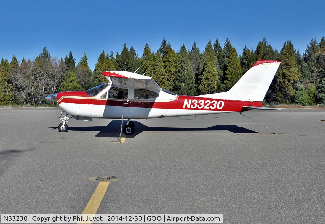 N33230, 1976 Cessna 177RG Cardinal C/N 177RG0930, Parked on ramp at GOO