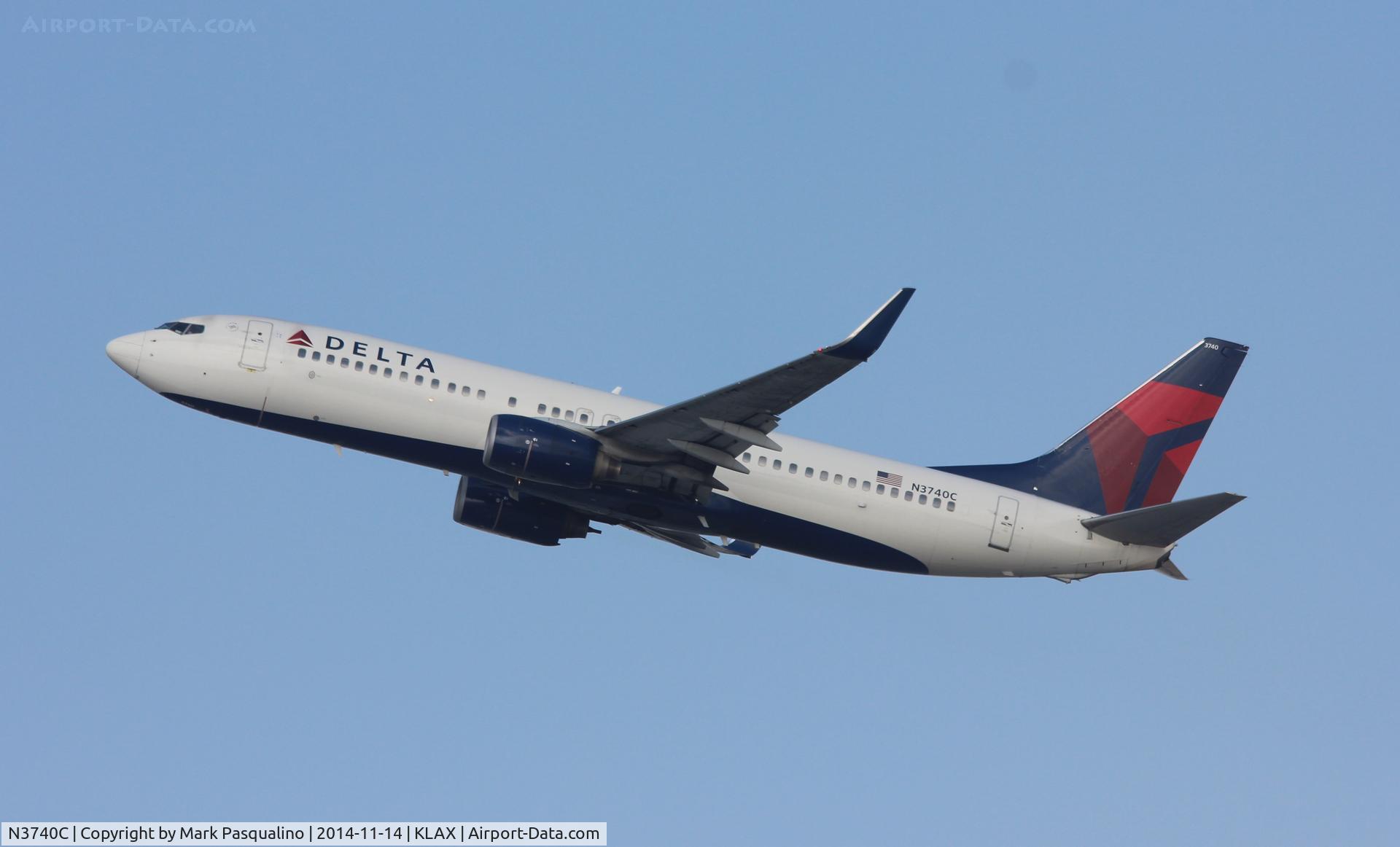 N3740C, 2000 Boeing 737-832 C/N 30800, Boeing 737-800