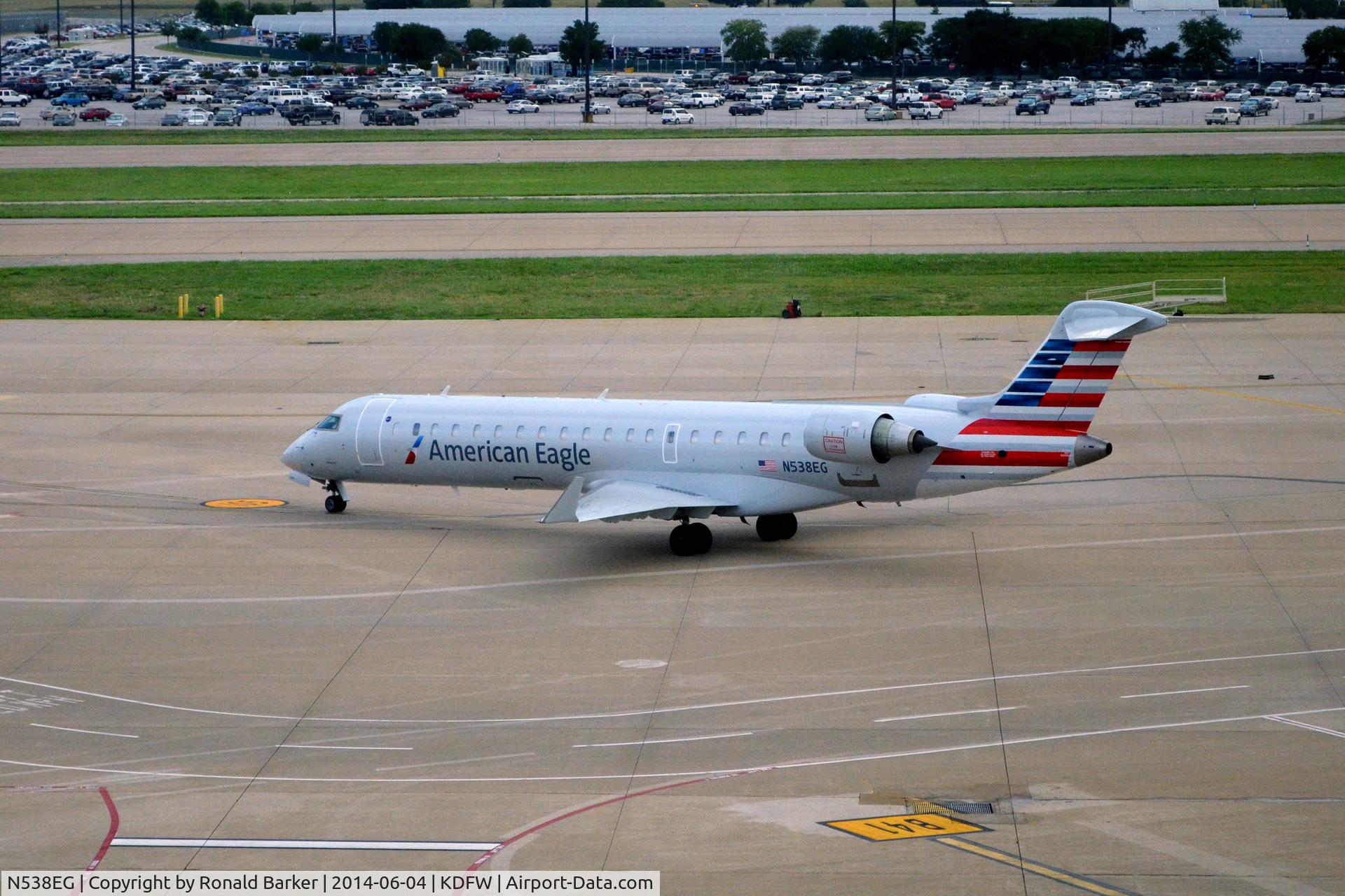 N538EG, Bombardier CRJ-702 (CL-600-2C10) Regional Jet C/N 10317, Taxi DFW