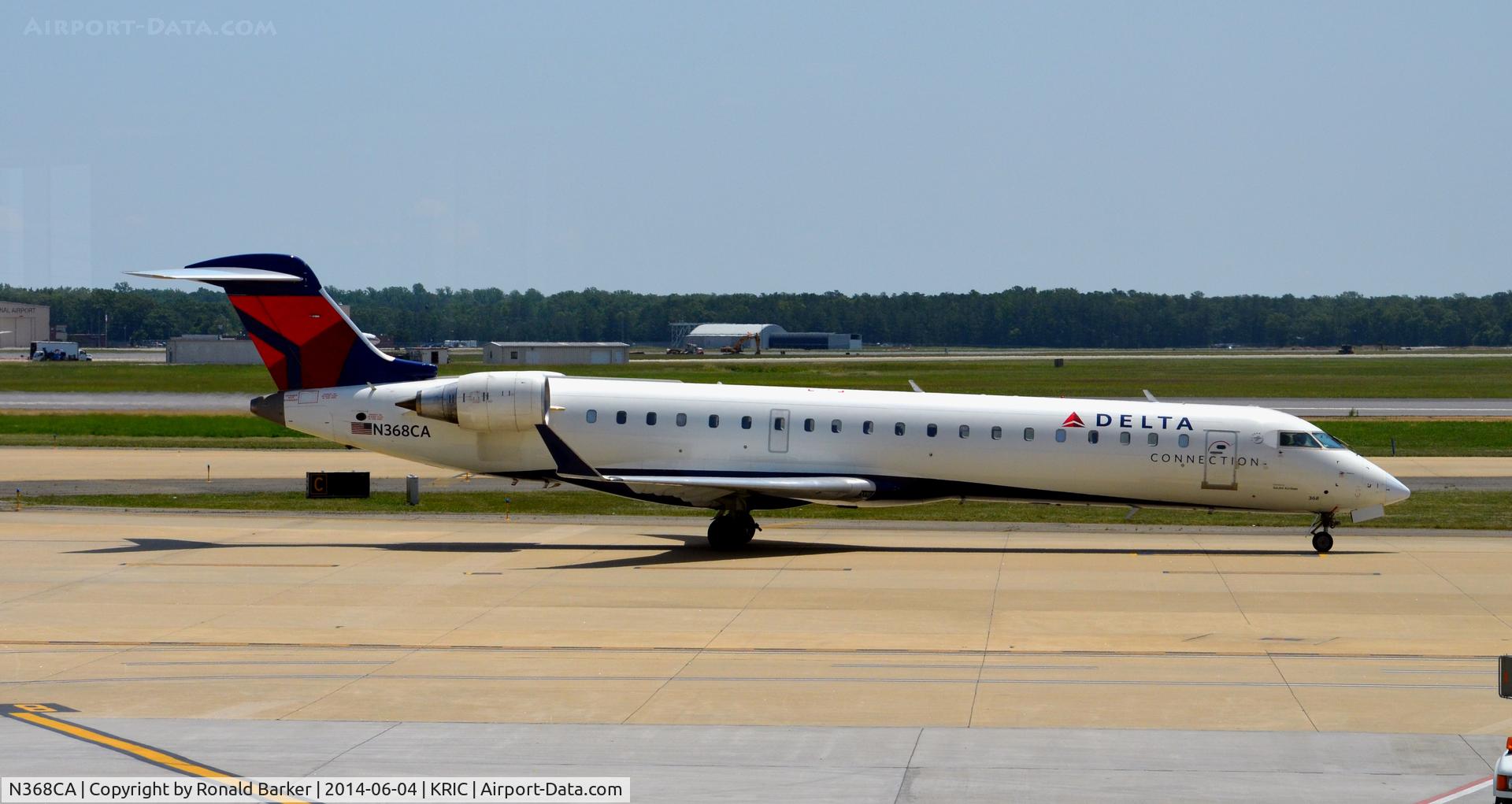 N368CA, 2003 Bombardier CRJ-700 (CL-600-2C10) Regional Jet C/N 10075, Taxi Richmond
