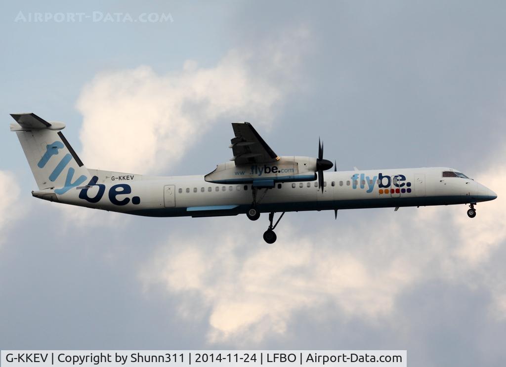 G-KKEV, 2008 De Havilland Canada DHC-8-402Q Dash 8 C/N 4201, Landing rwy 14R