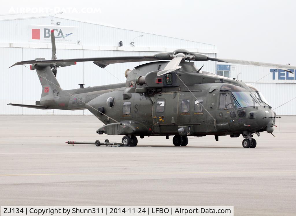 ZJ134, Westland Merlin HC.4 C/N 50183/RAF18, Parked at the General Aviation area...