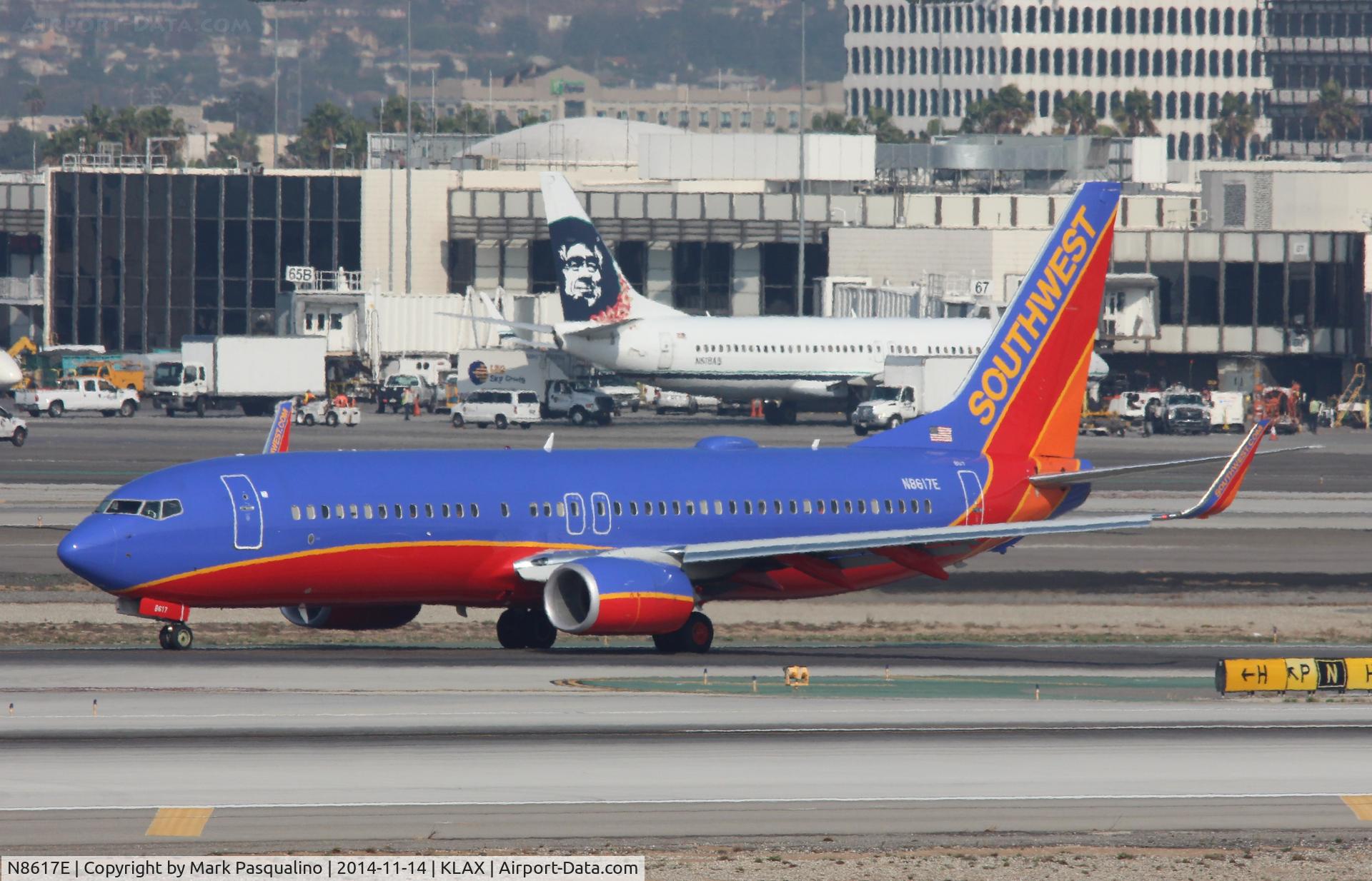N8617E, 2013 Boeing 737-8H4 C/N 36912, Boeing 737-800