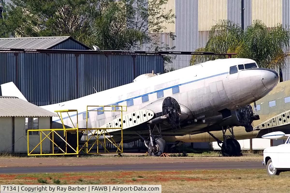 7134, Douglas C-47 Dakota 4 C/N 26437, Douglas DC-3C-47B-10-DK Dakota [14992/26437] (Zimbabwe Air Force) Pretoria-Wonderboom~ZS 19/09/2006.
