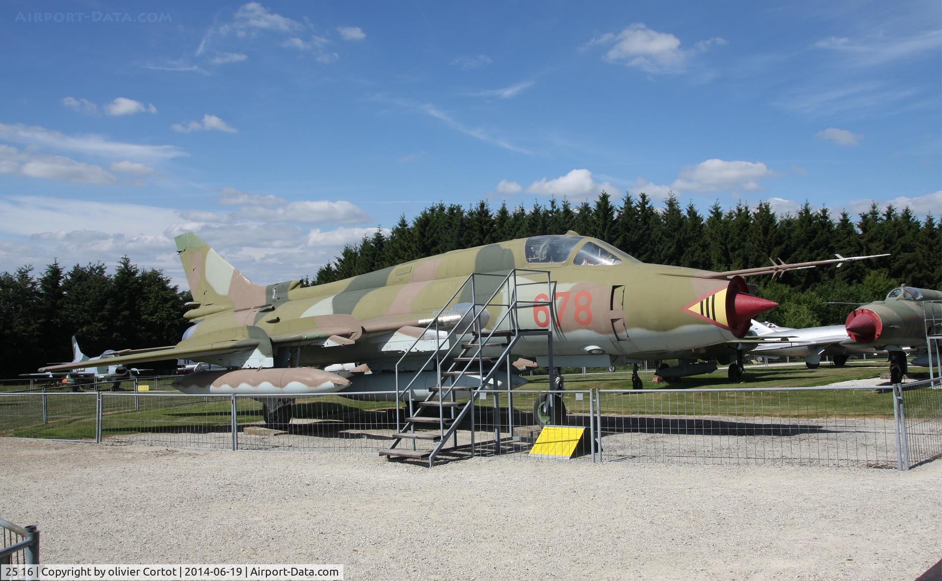 25 16, Sukhoi Su-22M-4 C/N 26103, Hermeskeil museum