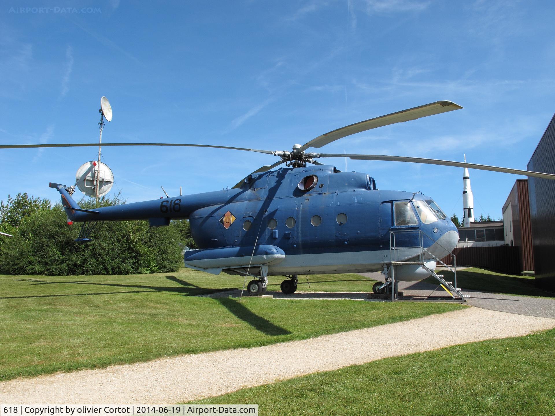 618, Mil Mi-14PL Haze C/N B4002, ex GAF 95+02