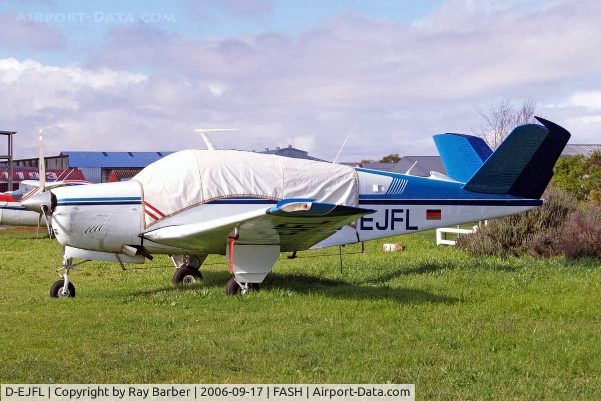 D-EJFL, Beech V35B Bonanza C/N D-9717, Beech V35B Bonanza [D-9717] Stellenbosch~ZS 17/09/2006