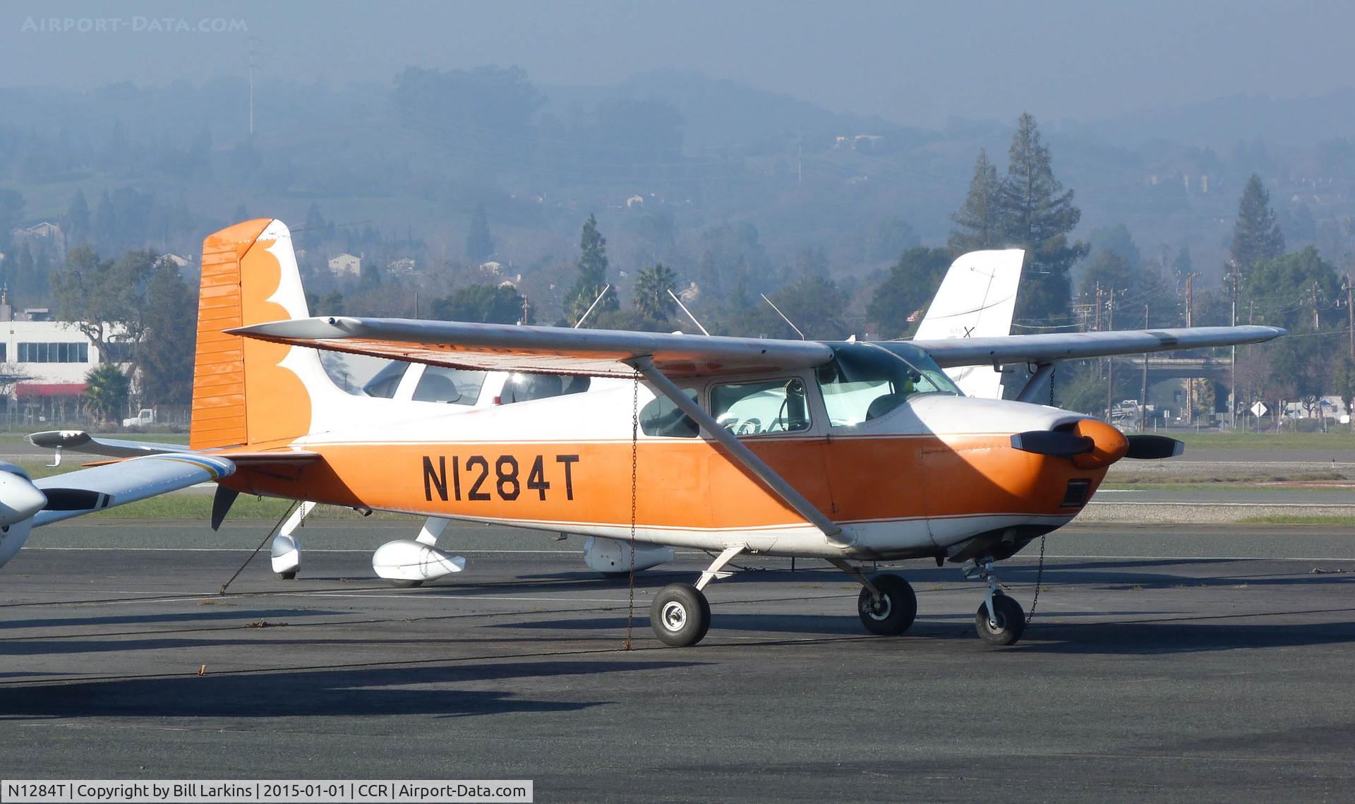 N1284T, 1959 Cessna 182 Skylane C/N 52016, Visitor on New Year's Day.