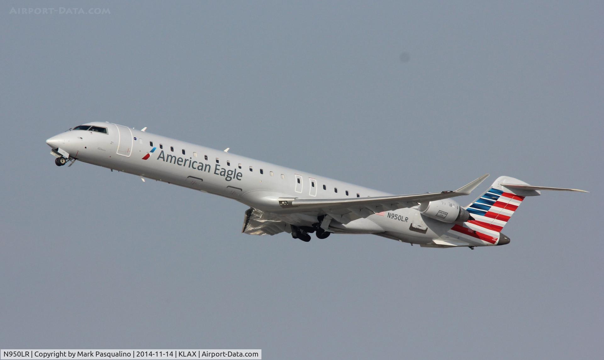 N950LR, 2007 Bombardier CRJ-900ER (CL-600-2D24) C/N 15119, CL600-2D24