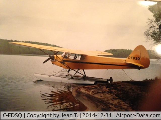 C-FDSQ, 1946 Piper J3C-65 Cub Cub C/N 196C, Lac Devenyns QC