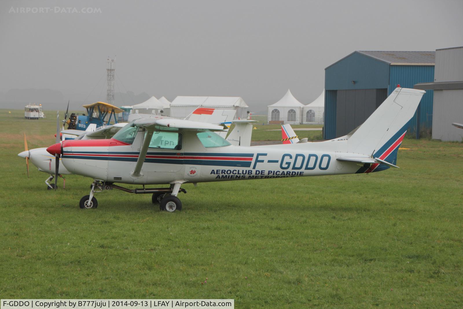 F-GDDO, Reims F152 C/N 1891, at Amiens