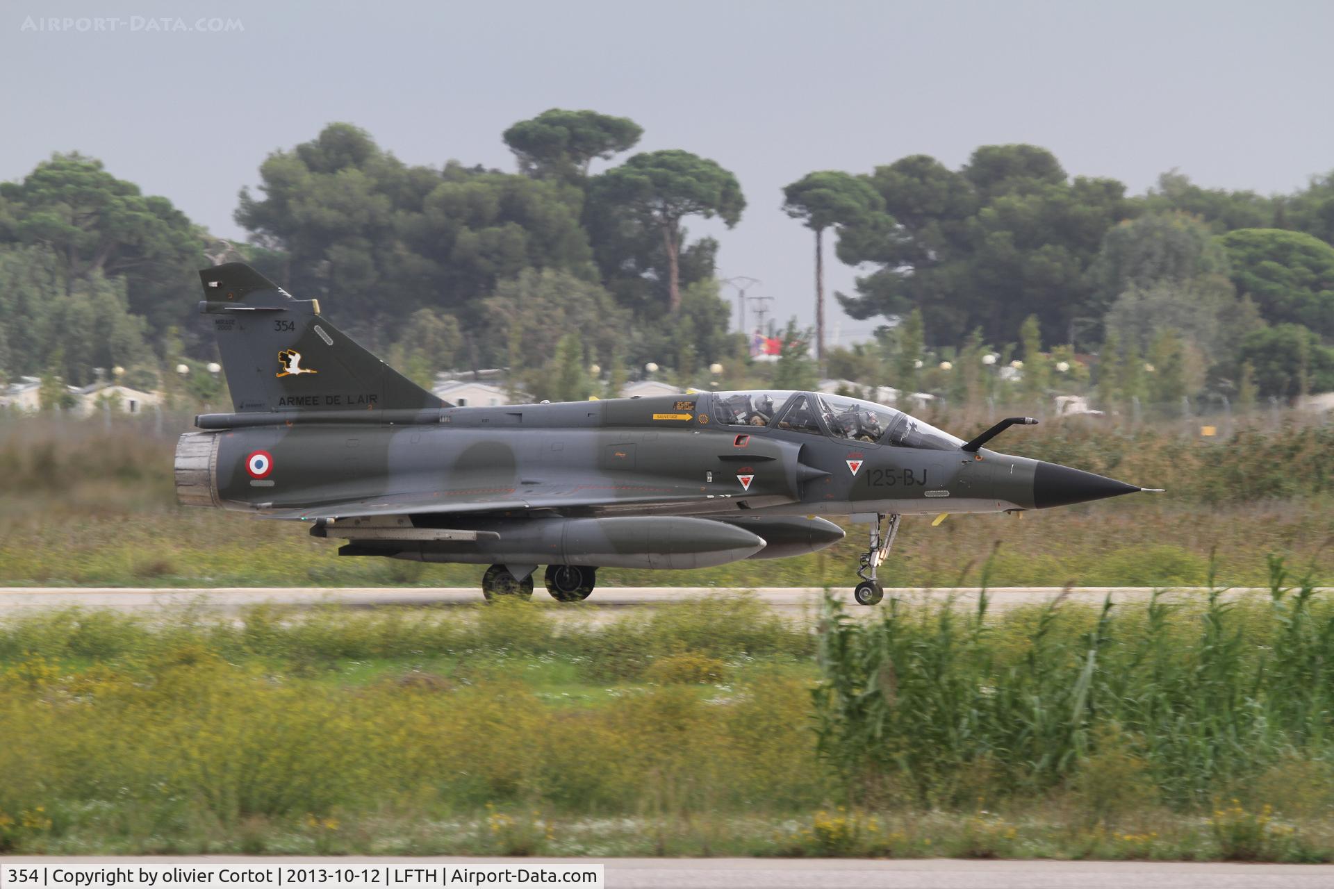 354, Dassault Mirage 2000N C/N 319, note the different squadron insigna