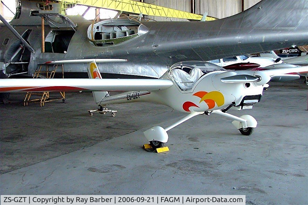 ZS-GZT, 1998 Urban Air UFM-13 Lambada C/N 03/13, Urban Air UFM-13 Lambada [03/13] Johannesburg-Rand~ZS 21/09/2006