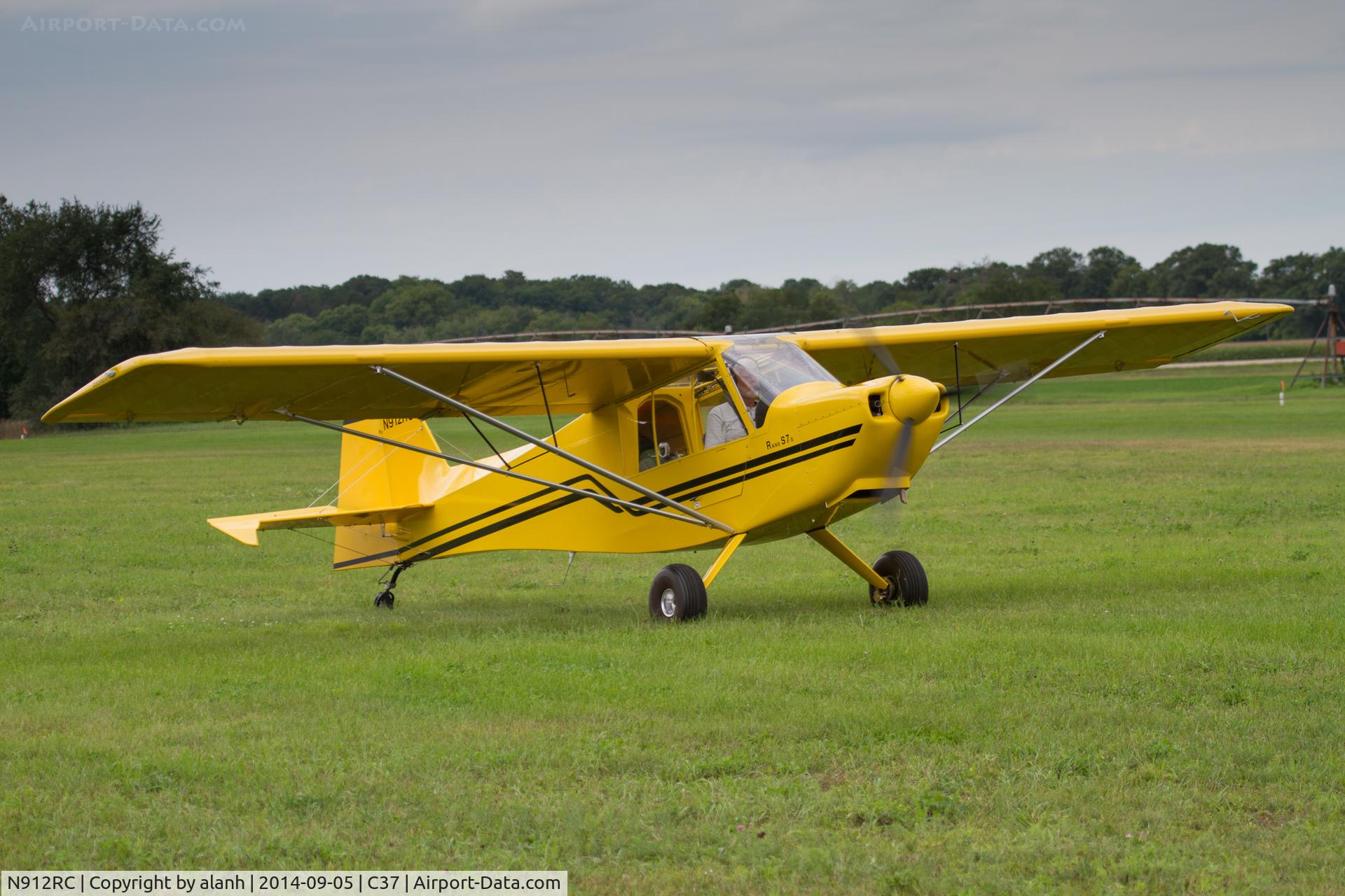 N912RC, 2012 Rans S-7S Courier C/N 1111569, Taxying