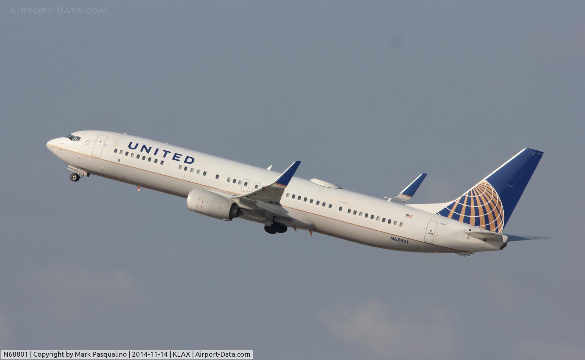 N68801, 2013 Boeing 737-924/ER C/N 42740, Boeing 737-900ER