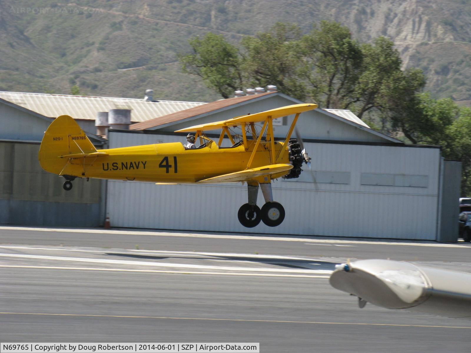 N69765, 1941 Boeing A75N1 (PT17) C/N 75-1044, 1941 Boeing Stearman A75N1 as Navy N2S-1, Continental W670-5 220 Hp radial, landing Rwy 22