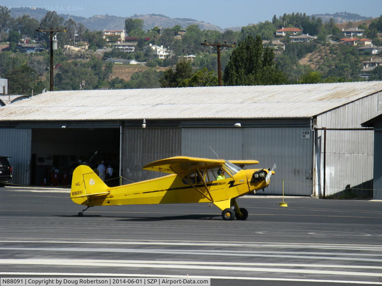 N88091, 1946 Piper J3C-65 Cub Cub C/N 15708, 1946 Piper J3C-65 CUB, Continental C85 85 Hp upgrade. holding short 22