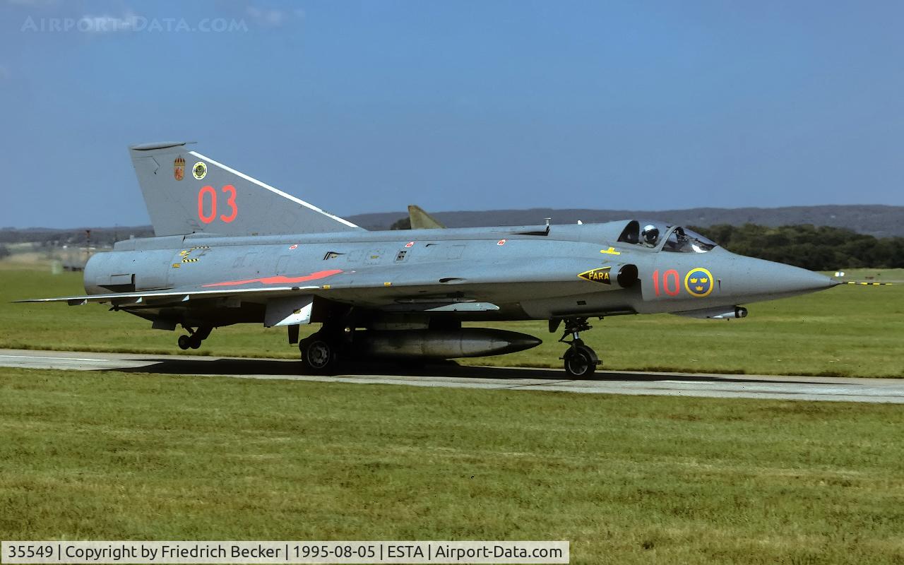 35549, Saab J-35F Draken C/N 35-549, taxying to the active