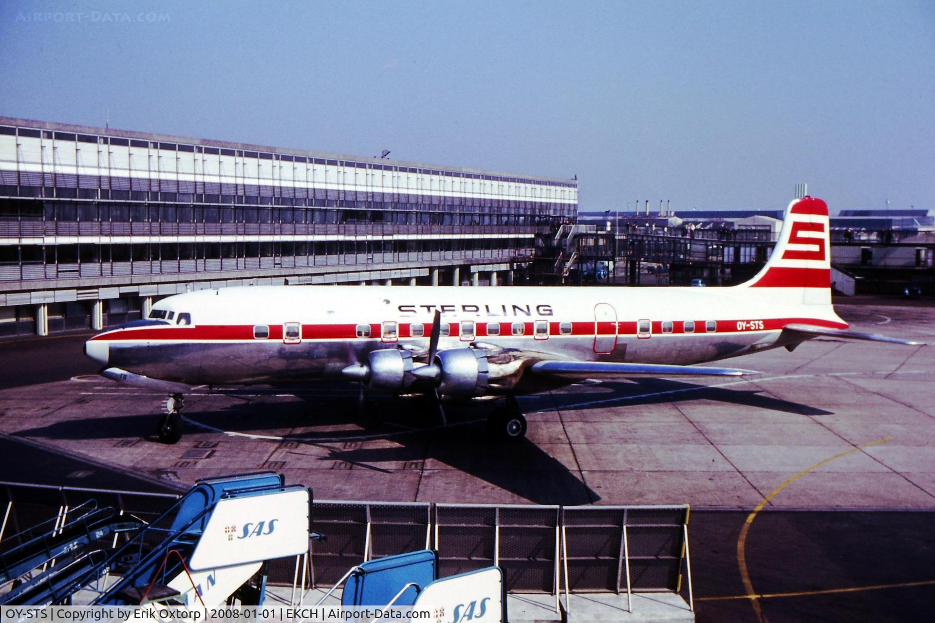 OY-STS, Douglas DC-6B C/N 45201, OY-STS in CPH