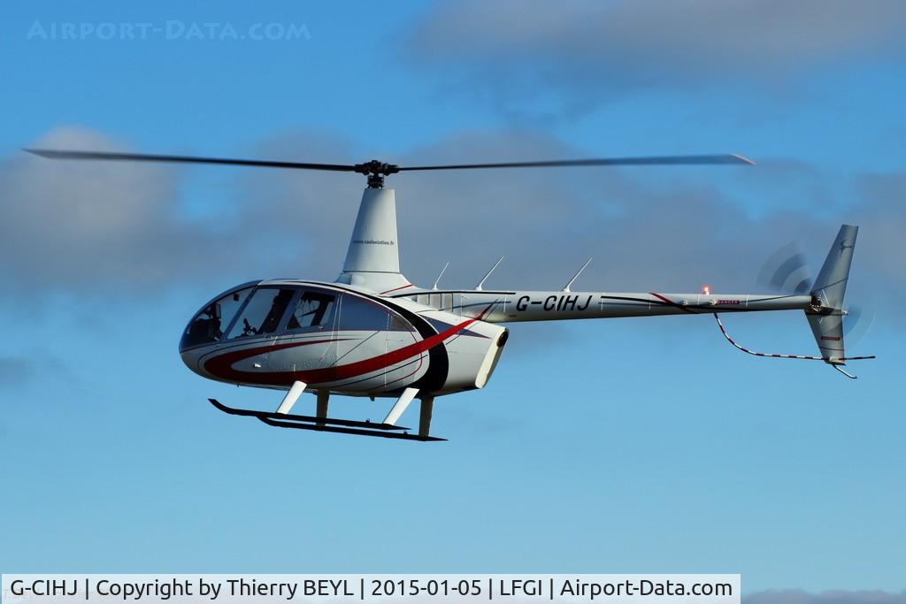 G-CIHJ, 2011 Robinson R66 Turbine C/N 0059, Training at Dijon-Darois