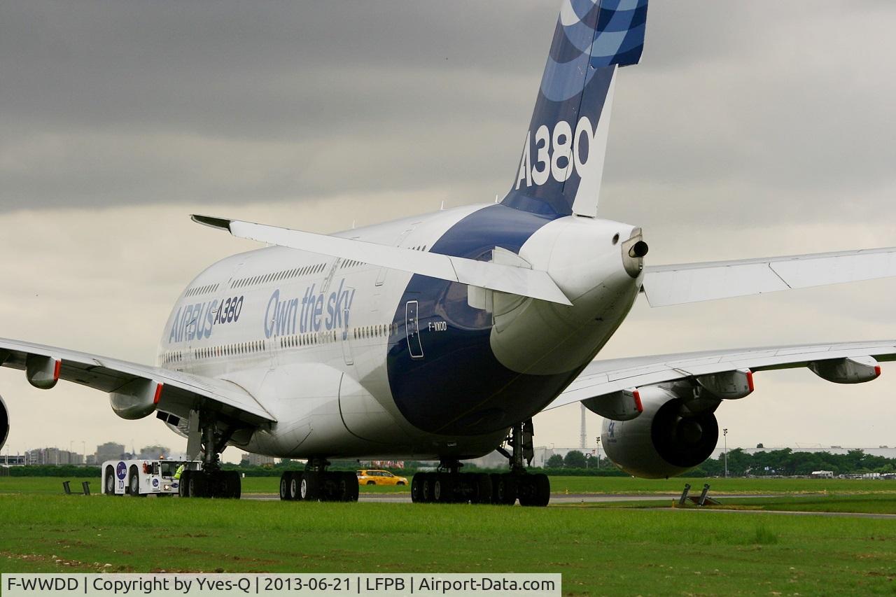 F-WWDD, 2005 Airbus A380-861 C/N 004, Airbus A380-861, Push back, Paris-Le Bourget (LFPB-LBG) Air Show 2013