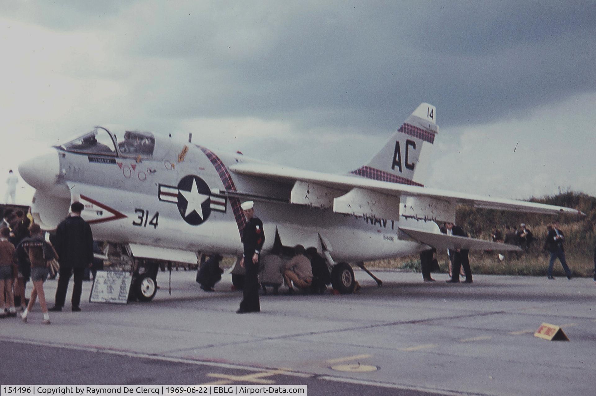 154496, LTV A-7B Corsair II C/N B-136, BAF Liège airshow 1969.