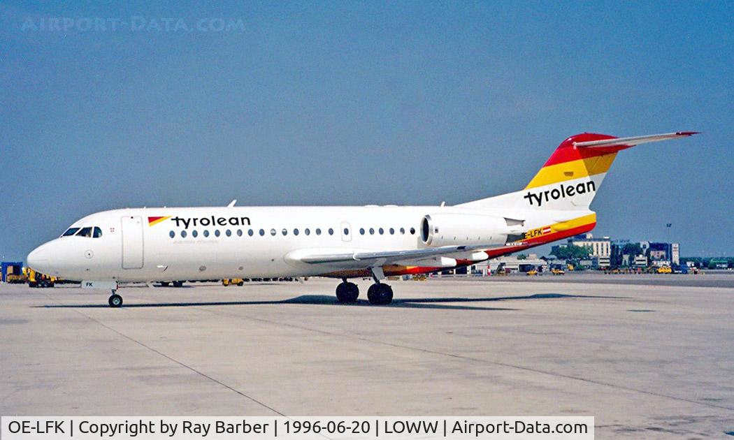 OE-LFK, 1995 Fokker 70 (F-28-0070) C/N 11555, Fokker F-70 [11555] (Tyrolean Airways) Vienna-Schwechat~OE 20/06/1996
