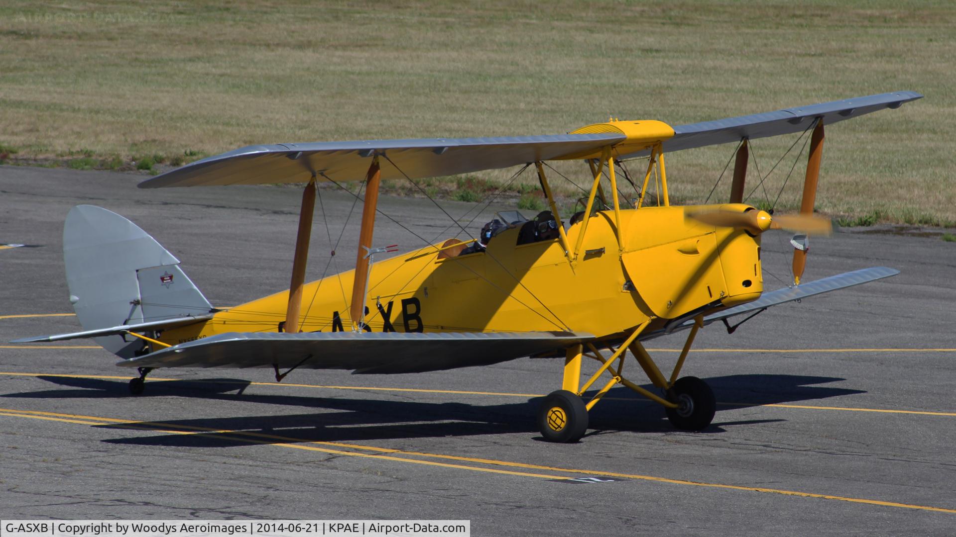 G-ASXB, 1938 De Havilland DH-82A Tiger Moth II C/N 3852, Returning on Kilo 6 after a flight.