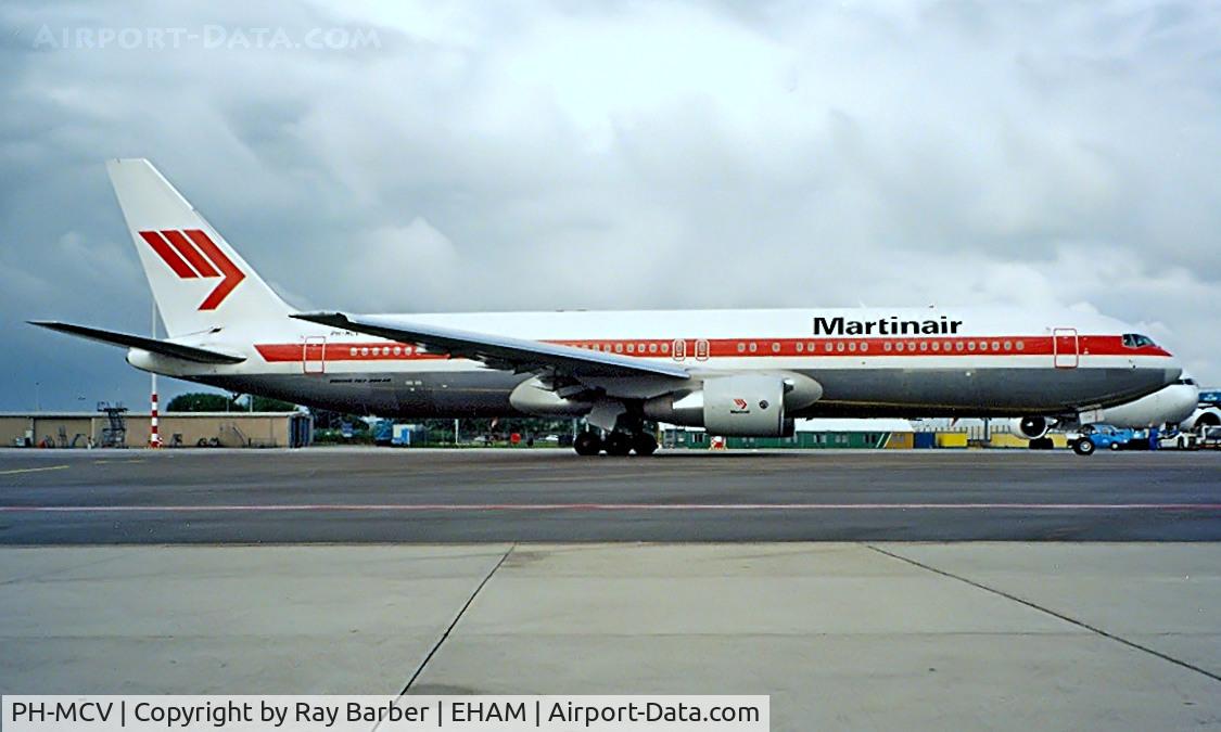 PH-MCV, 1995 Boeing 767-31A C/N 27619, Boeing 767-31AER [27619] (Martinair) Amsterdam-Schiphol~PH 30/08/1996