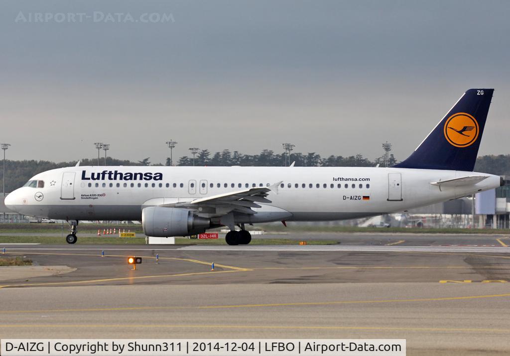 D-AIZG, 2010 Airbus A320-214 C/N 4324, Ready for take off rwy 14L