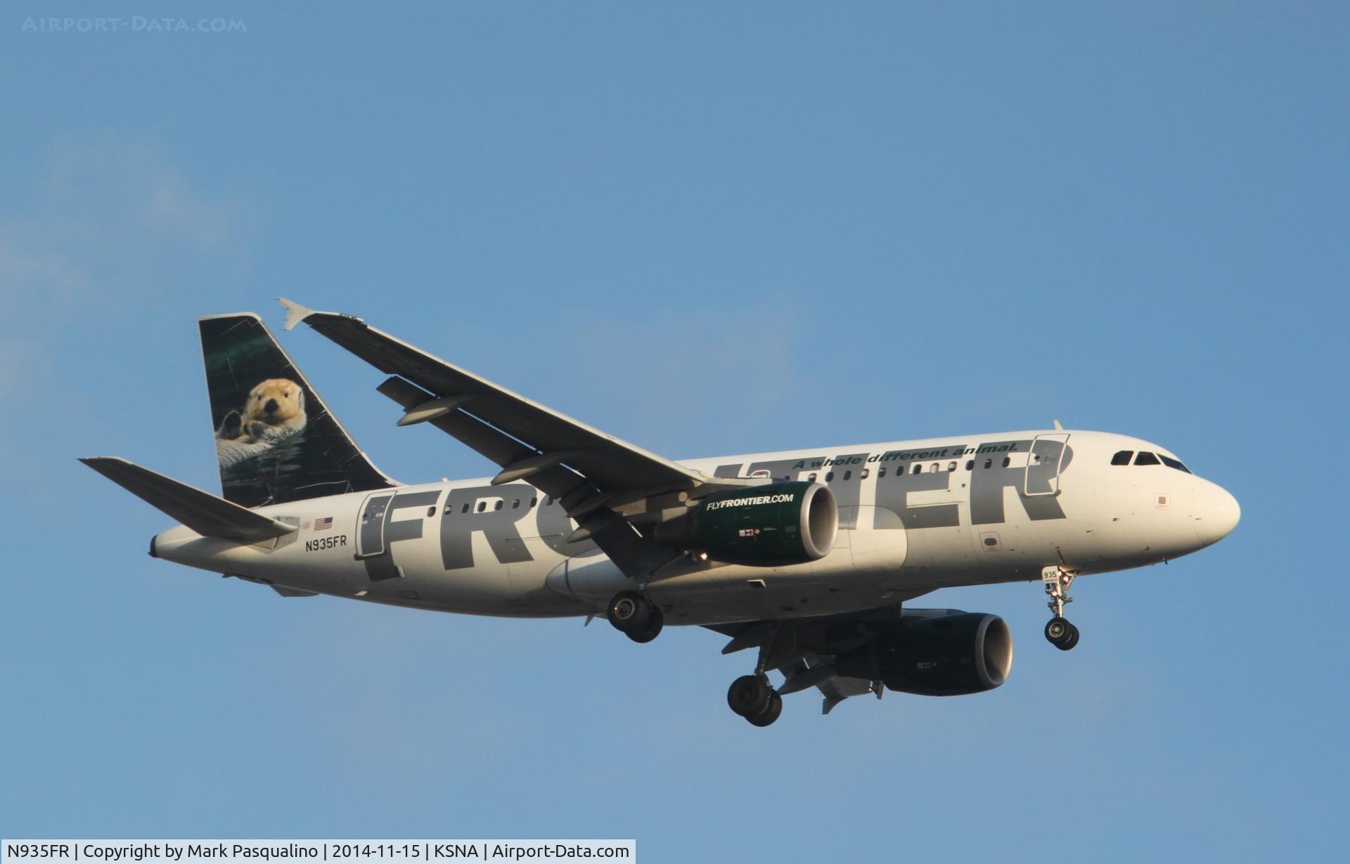 N935FR, 2004 Airbus A319-111 C/N 2318, Airbus A319