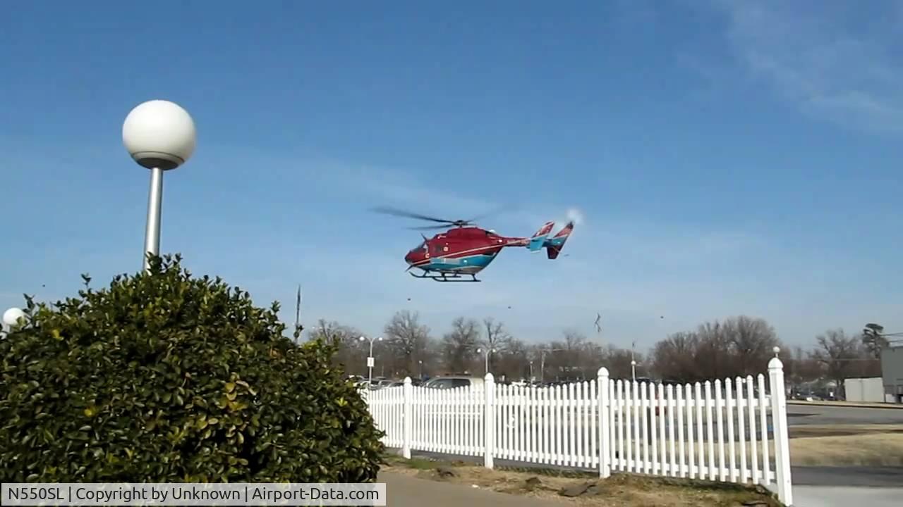 N550SL, 1987 Eurocopter-Kawasaki BK-117B-2 C/N 7139, MedFlight 1 departing... based at St. Johns Regional Medical Center Joplin, MO
