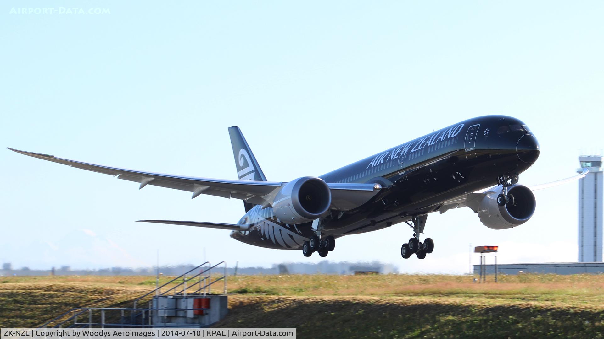 ZK-NZE, 2014 Boeing 787-9 Dreamliner C/N 34334, Departing KPAE on it's delivery flight.