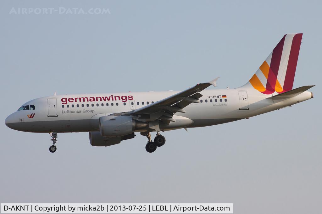 D-AKNT, 2005 Airbus A319-112 C/N 2607, Landing