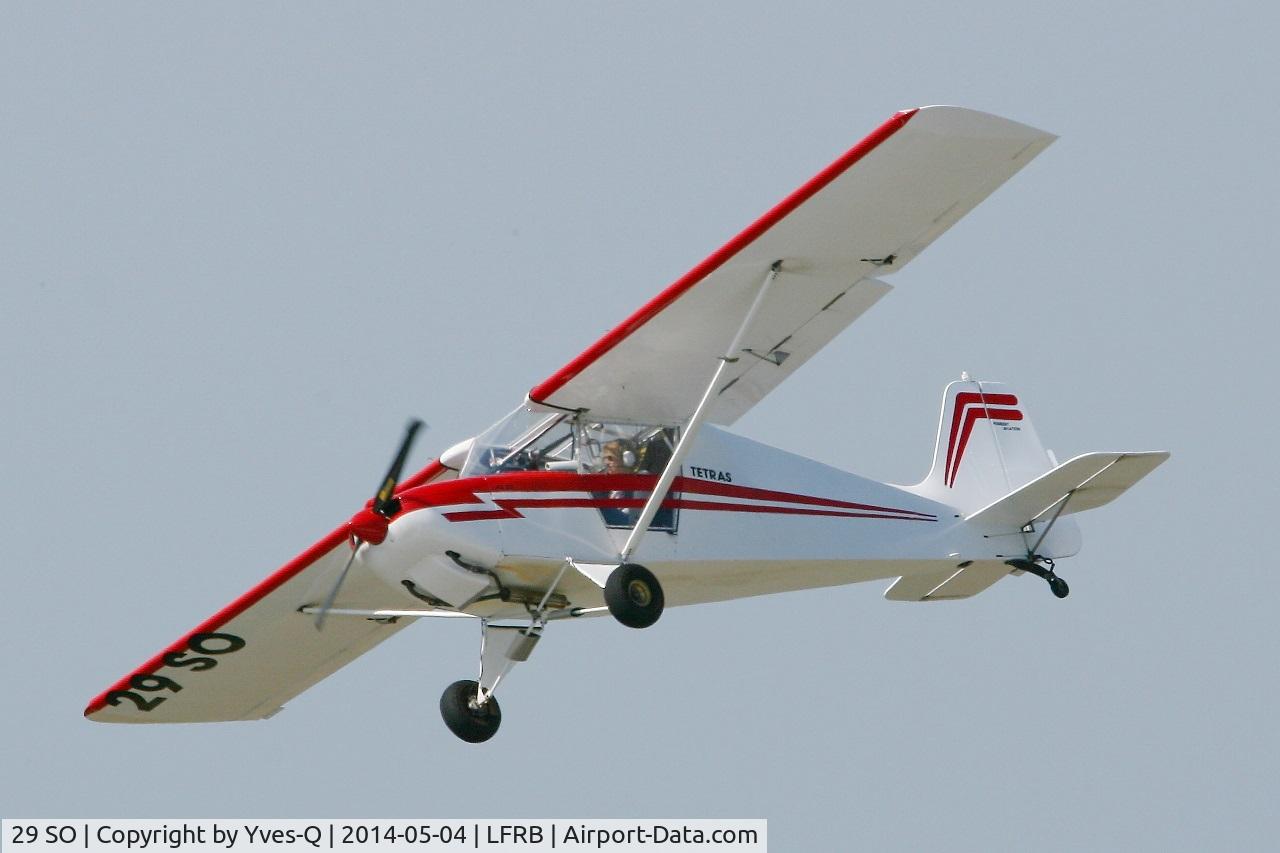 29 SO, Humbert Tétras 912BS C/N Not found 29 SO, Humbert Tétras 912 BS, Glide path rwy 25R, Brest-Bretagne airport (LFRB-BES)