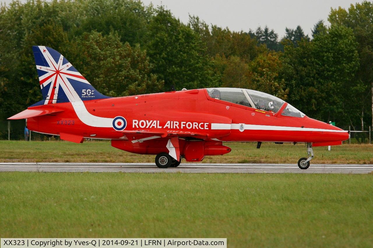 XX323, 1980 Hawker Siddeley Hawk T.1 C/N 167/312148, Royal Air Force Red Arrows Hawker Siddeley Hawk T.1, Taxiing to holding point rwy 10, Rennes-St Jacques airport (LFRN-RNS) Air show 2014