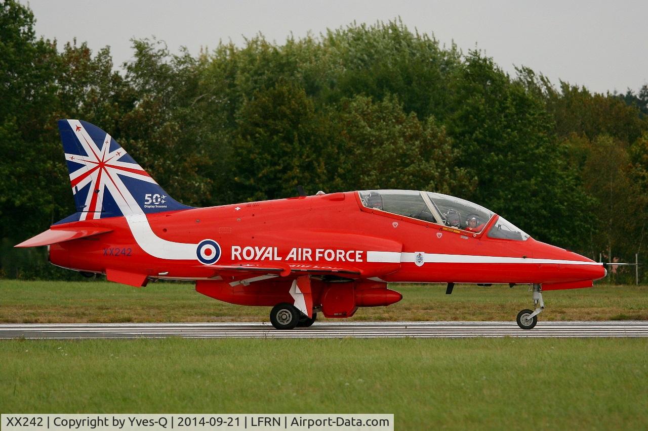 XX242, 1978 Hawker Siddeley Hawk T.1 C/N 078/312078, Royal Air Force Red Arrows Hawker Siddeley Hawk T.1, Taxiing to holding point rwy 10, Rennes-St Jacques airport (LFRN-RNS) Air show 2014