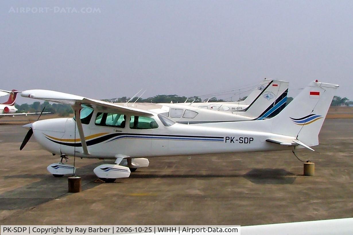 PK-SDP, Cessna 172P C/N 17275248, Cessna 172P Skyhawk [172-75248] Jakarta-Halim Perdanakusuma Int~PK 25/10/2006