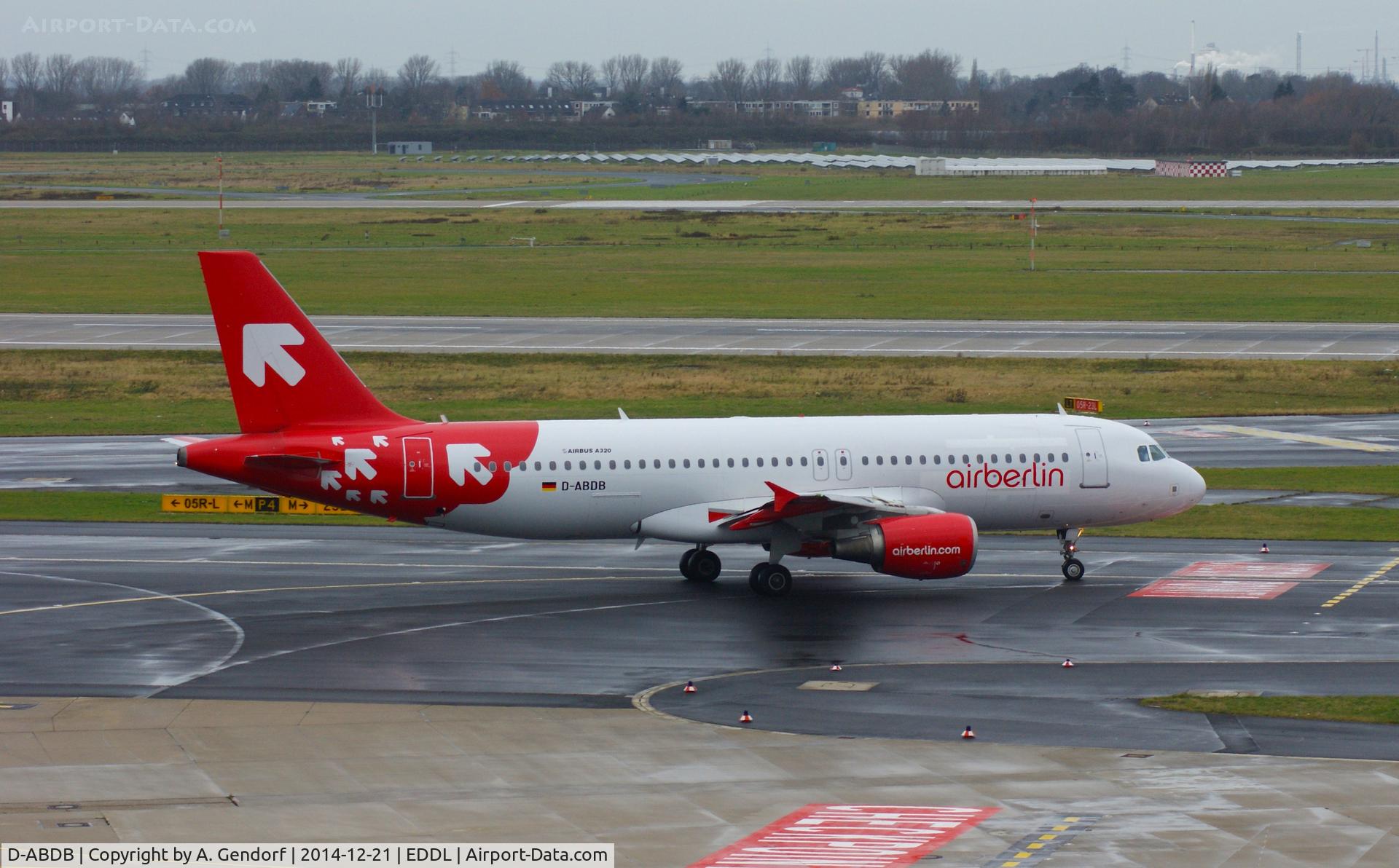 D-ABDB, 2005 Airbus A320-214 C/N 2619, Air Berlin (OLT cs.), is here taxiing at Düsseldorf Int'l(EDDL)