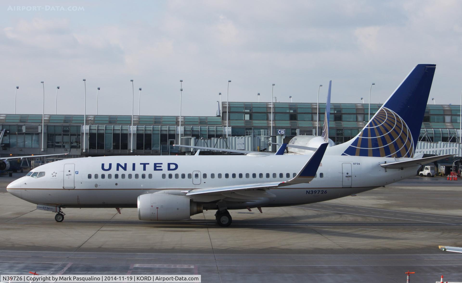 N39726, 1999 Boeing 737-724 C/N 28796, Boeing 737-700