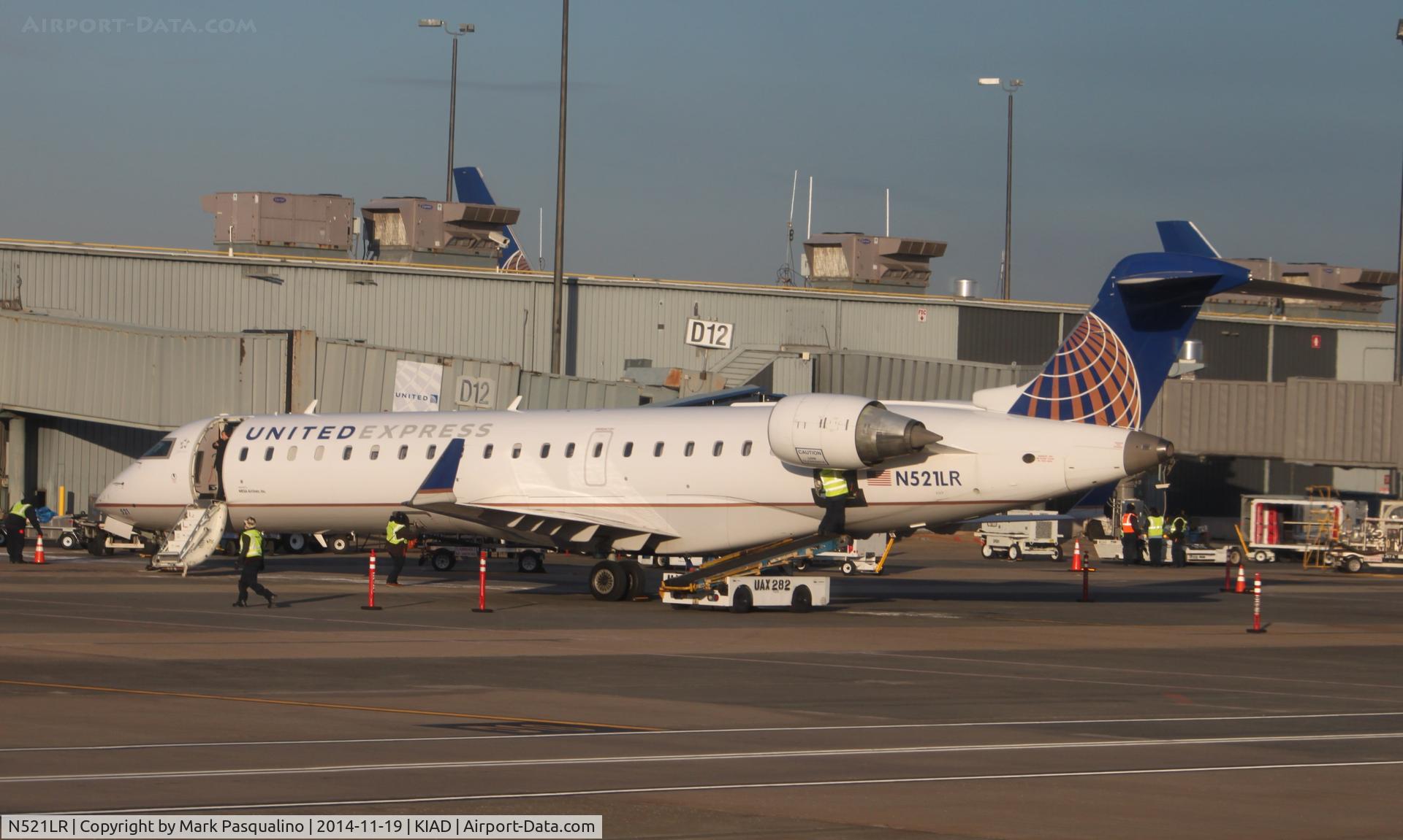 N521LR, 2006 Canadair CL-600 2C10 CRJ-701ER C/N 10261, CL-600-2C10