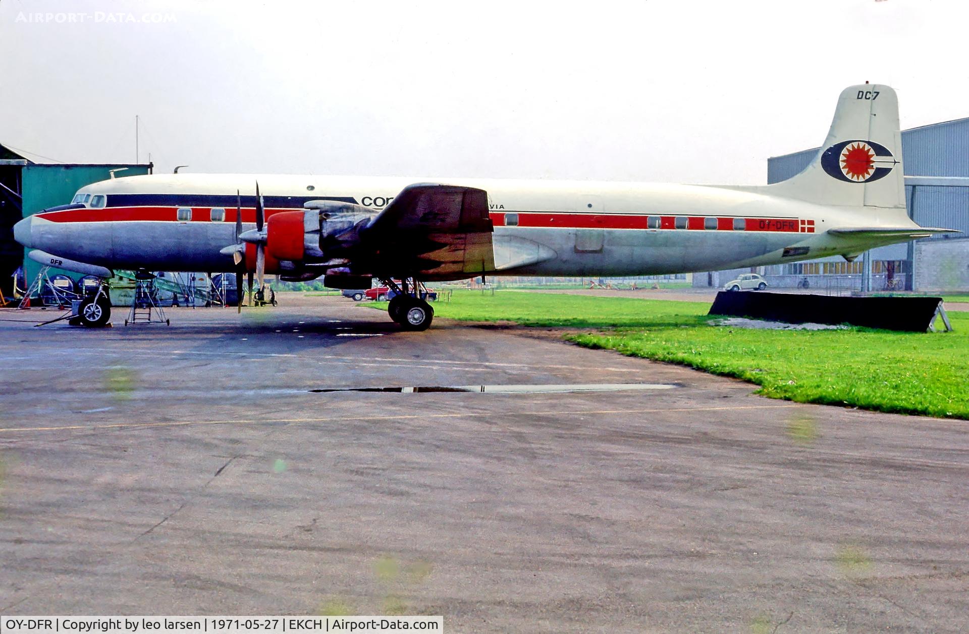 OY-DFR, 1954 Douglas DC-7 C/N 44144, Copenhagen 27.5.71